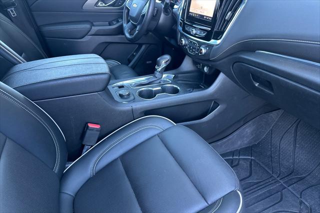 used 2022 Chevrolet Traverse car, priced at $37,490