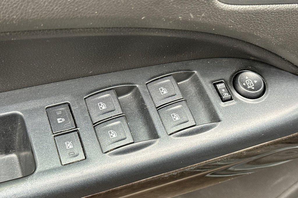 used 2015 GMC Canyon car, priced at $22,900