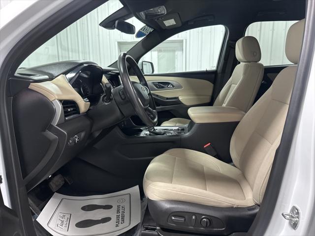 used 2022 Chevrolet Traverse car, priced at $26,990