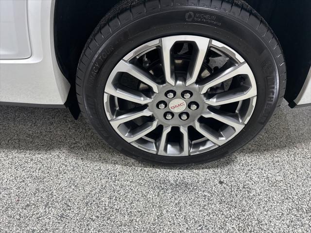 used 2022 GMC Acadia car, priced at $33,992