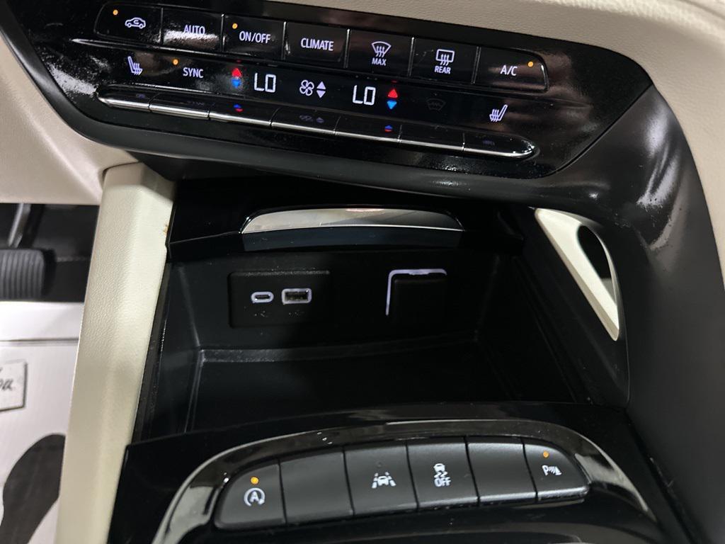 used 2023 Buick Envision car, priced at $23,927