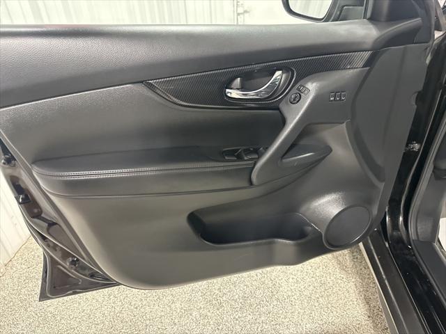 used 2020 Nissan Rogue car, priced at $19,692