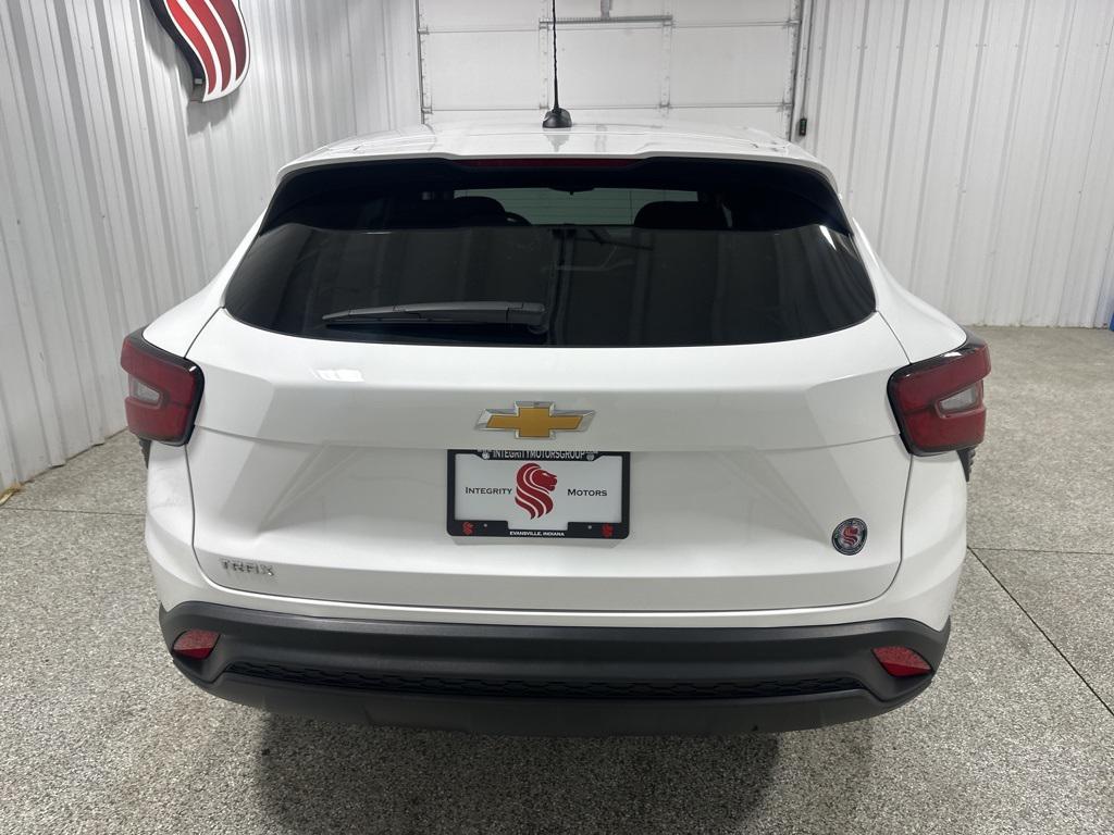 used 2025 Chevrolet Trax car, priced at $22,493