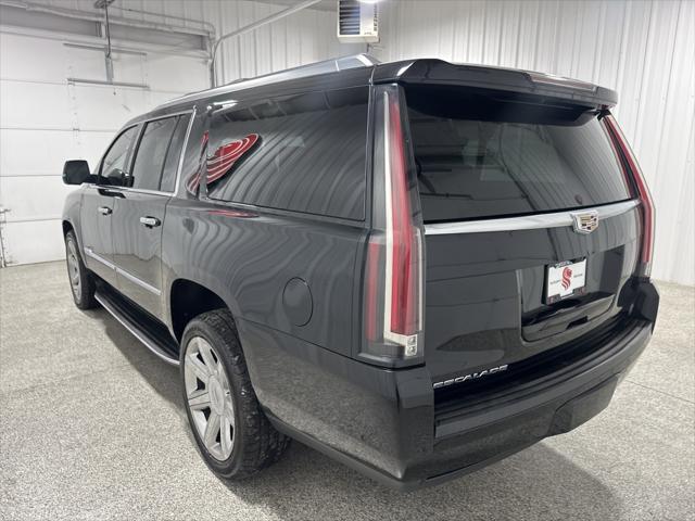 used 2018 Cadillac Escalade ESV car, priced at $30,790