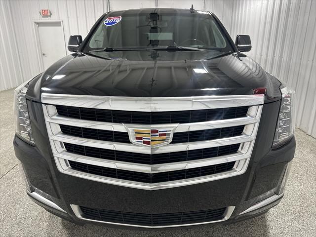 used 2018 Cadillac Escalade ESV car, priced at $30,790