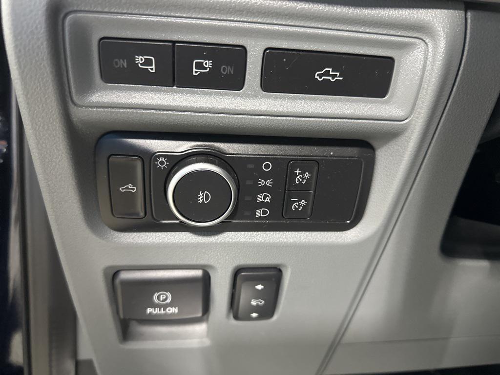 used 2021 Ford F-150 car, priced at $29,794