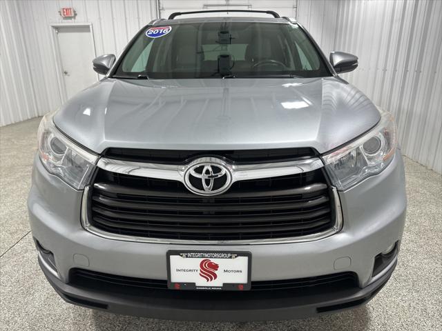 used 2016 Toyota Highlander car, priced at $22,490