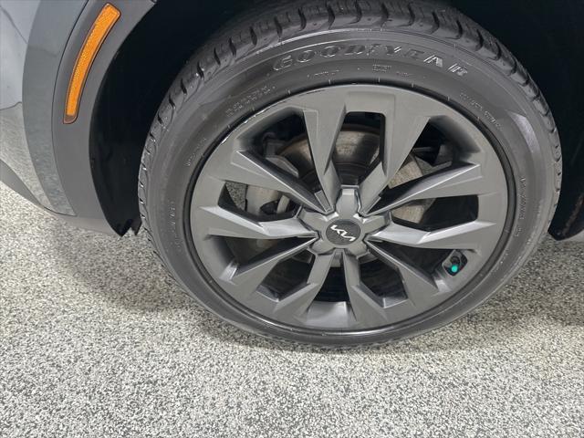used 2022 Kia Sorento car, priced at $29,490