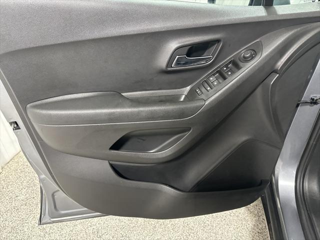 used 2020 Chevrolet Trax car, priced at $14,991