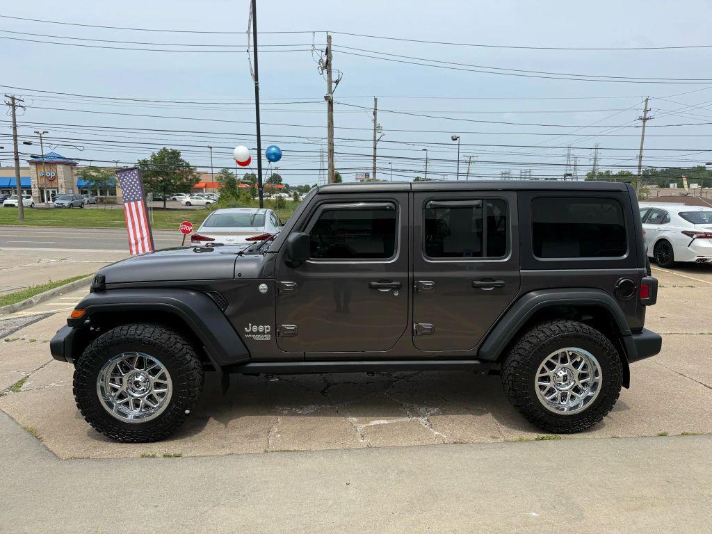 used 2019 Jeep Wrangler Unlimited car, priced at $21,250