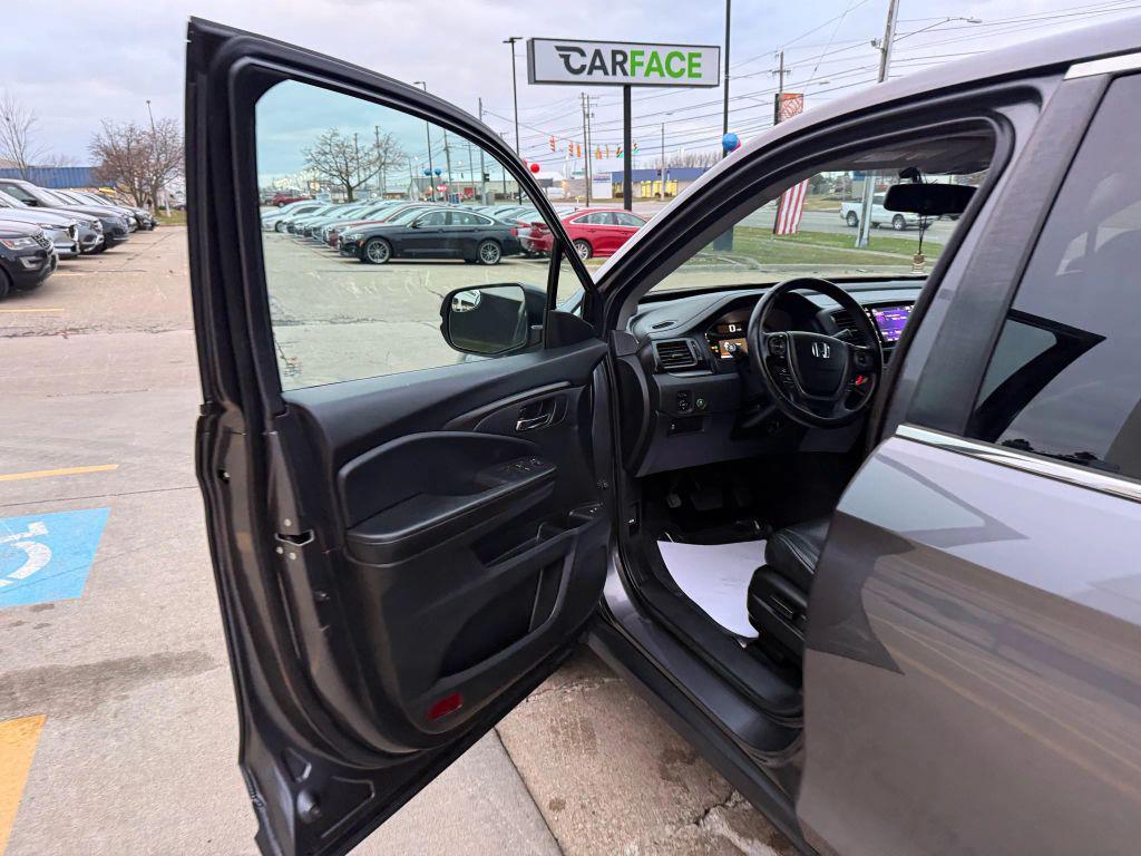 used 2018 Honda Pilot car, priced at $18,499