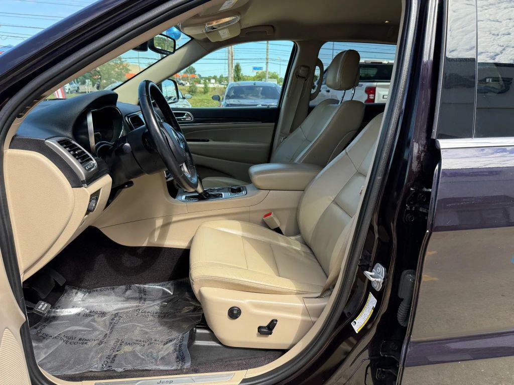 used 2019 Jeep Grand Cherokee car, priced at $13,850