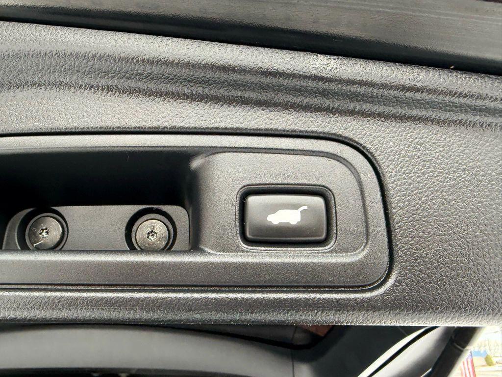 used 2019 Honda Pilot car, priced at $24,499