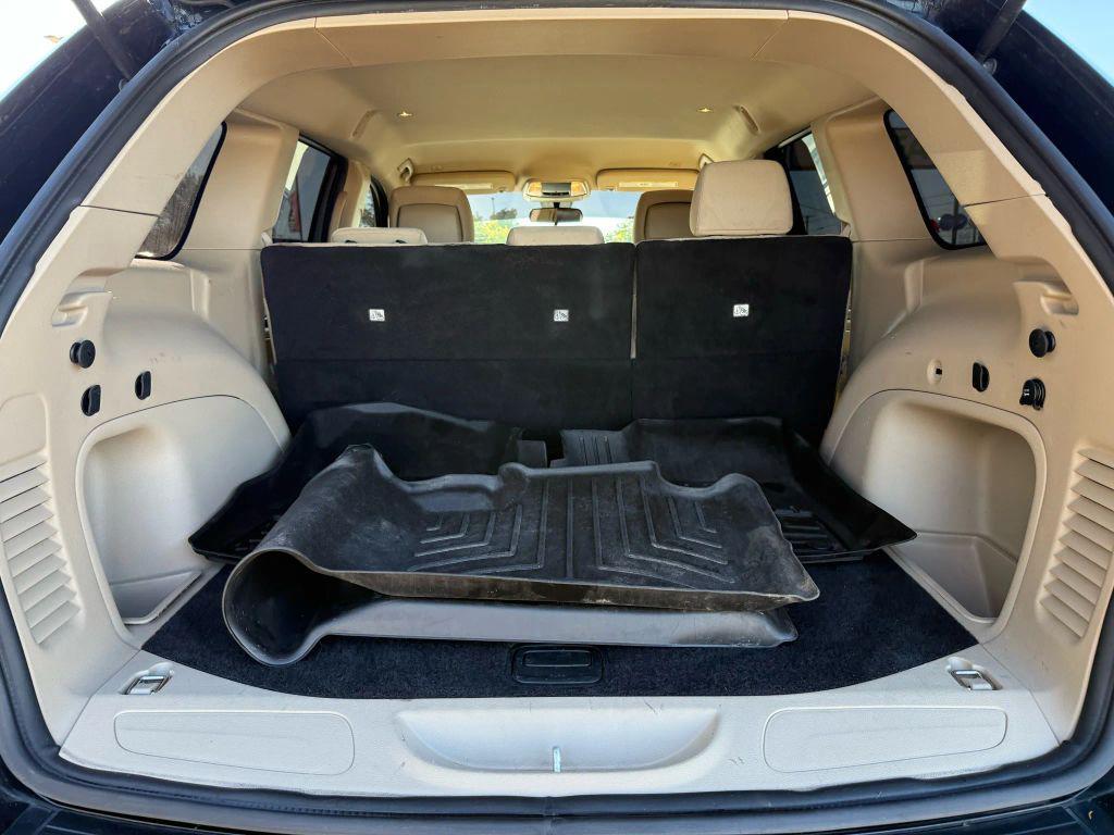 used 2021 Jeep Grand Cherokee car, priced at $17,499