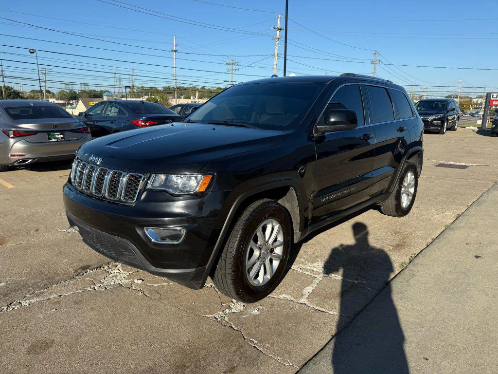 used 2021 Jeep Grand Cherokee car, priced at $17,499