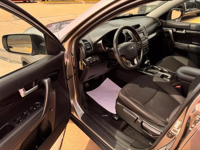 used 2015 Kia Sorento car, priced at $6,990
