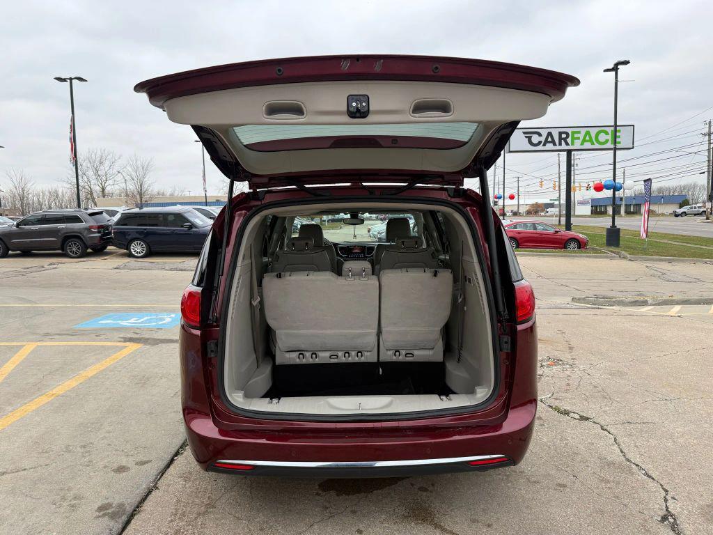 used 2020 Chrysler Pacifica car, priced at $18,350