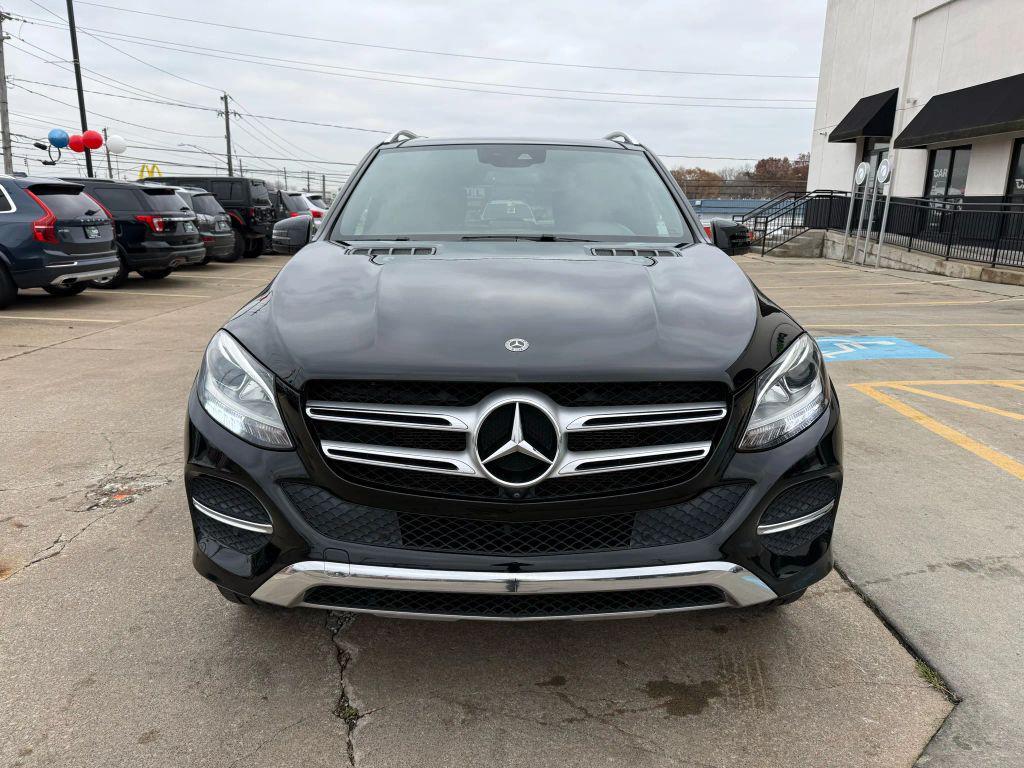 used 2019 Mercedes-Benz GLE 400 car, priced at $17,499