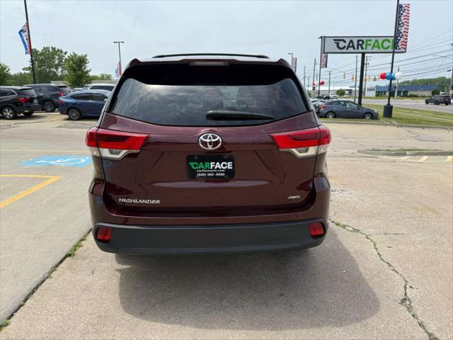 used 2019 Toyota Highlander car, priced at $23,499