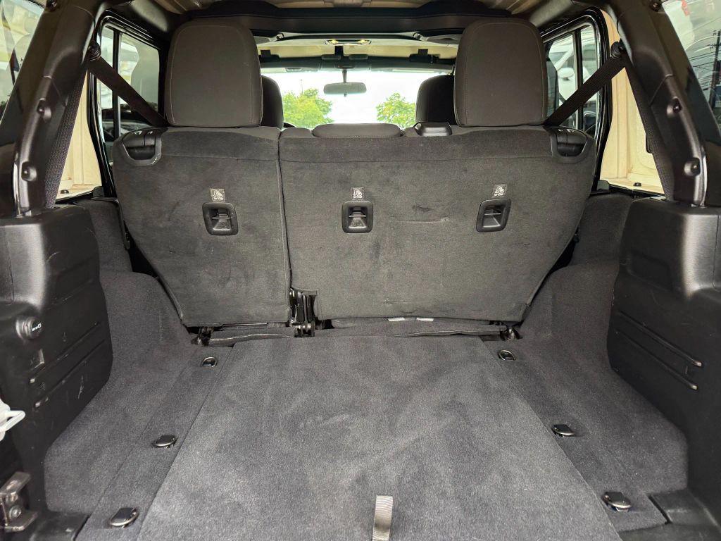 used 2019 Jeep Wrangler Unlimited car, priced at $27,990