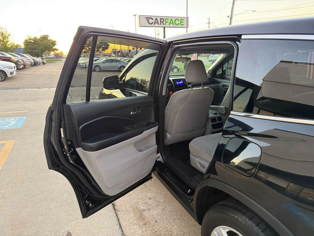 used 2016 Honda Pilot car, priced at $12,250