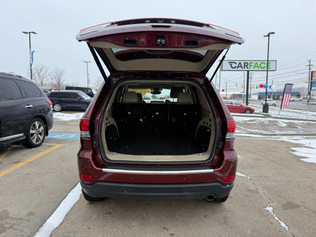 used 2020 Jeep Grand Cherokee car, priced at $17,499