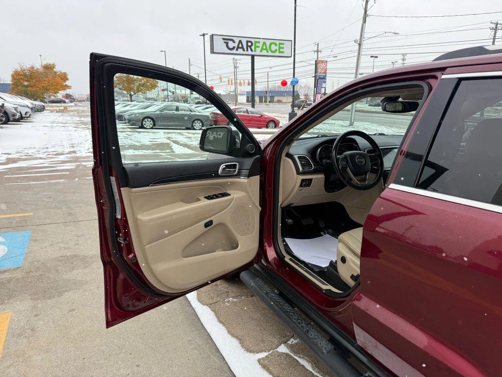 used 2020 Jeep Grand Cherokee car, priced at $17,499