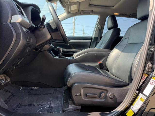 used 2019 Toyota Highlander car, priced at $21,990