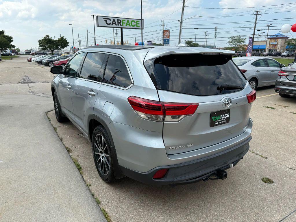 used 2017 Toyota Highlander car, priced at $16,990