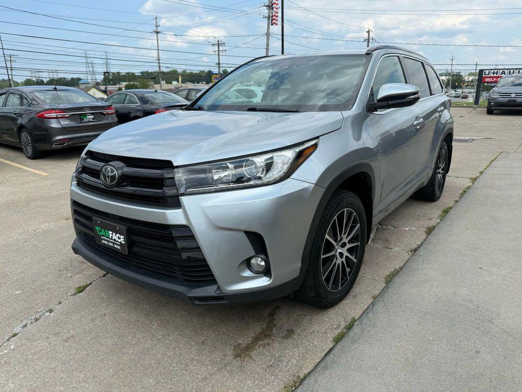 used 2017 Toyota Highlander car, priced at $16,990