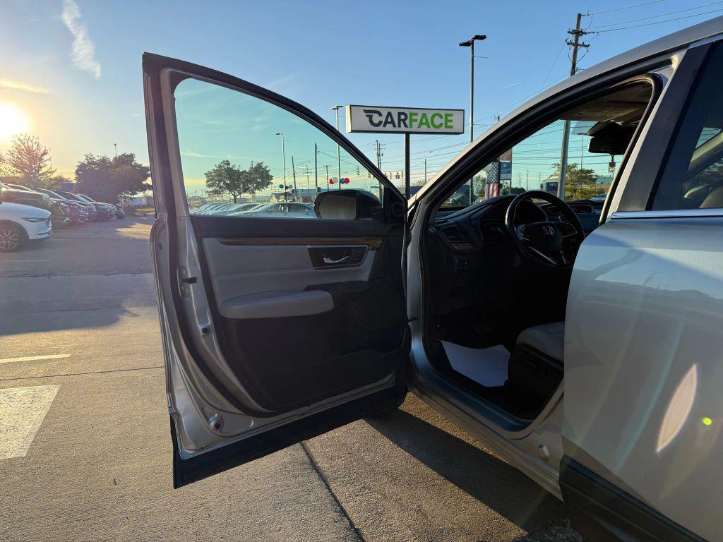 used 2017 Honda CR-V car, priced at $11,990