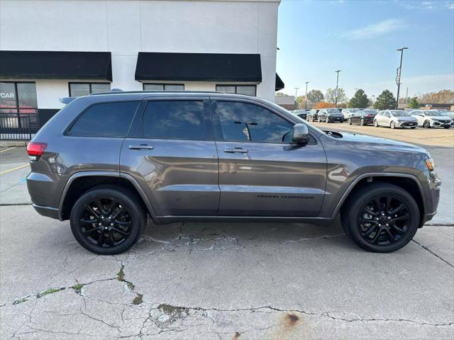 used 2019 Jeep Grand Cherokee car, priced at $18,499