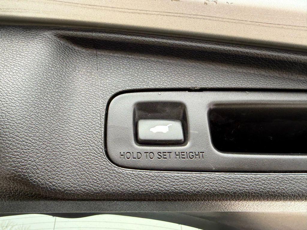 used 2019 Honda CR-V car, priced at $18,499