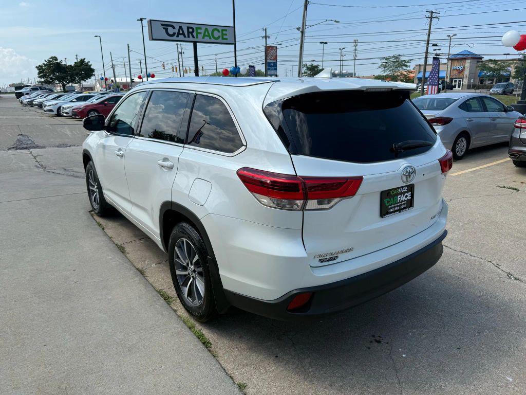 used 2017 Toyota Highlander car, priced at $19,499