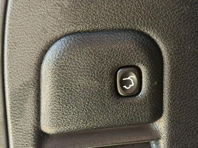 used 2020 Jeep Grand Cherokee car, priced at $21,499