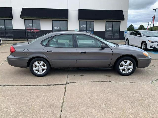 used 2004 Ford Taurus car, priced at $2,499