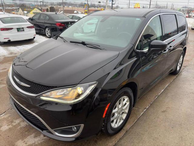 used 2020 Chrysler Pacifica car, priced at $17,350