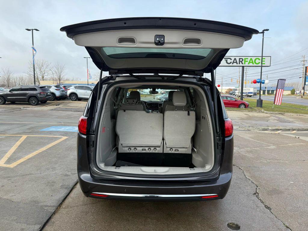 used 2020 Chrysler Pacifica car, priced at $18,250