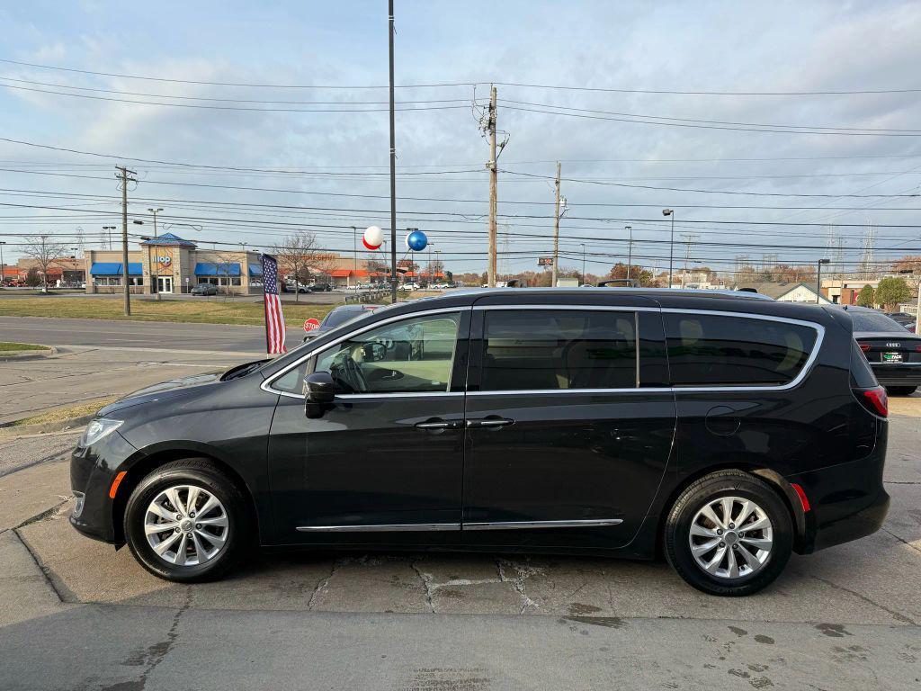 used 2018 Chrysler Pacifica car, priced at $12,499