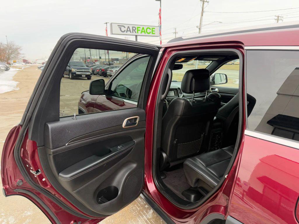 used 2017 Jeep Grand Cherokee car, priced at $14,250