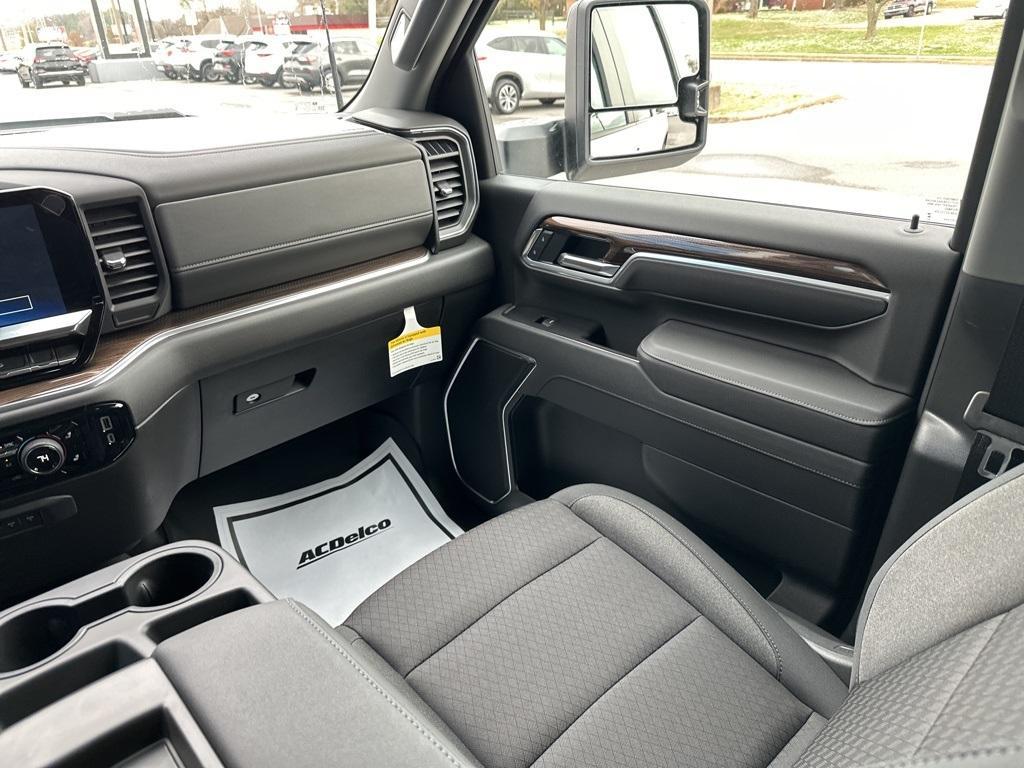 new 2025 Chevrolet Silverado 2500 car, priced at $59,953