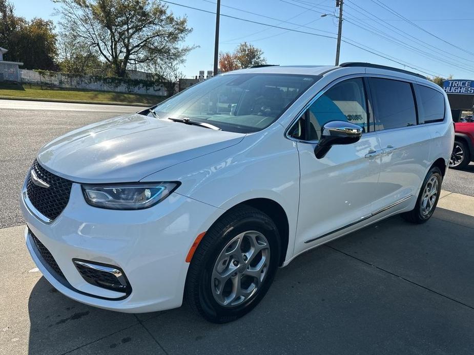 used 2023 Chrysler Pacifica car, priced at $39,800