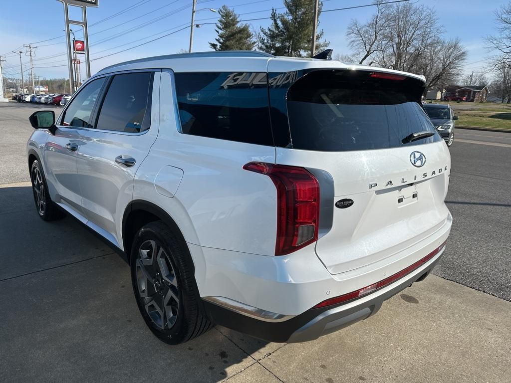 used 2024 Hyundai Palisade car, priced at $40,900