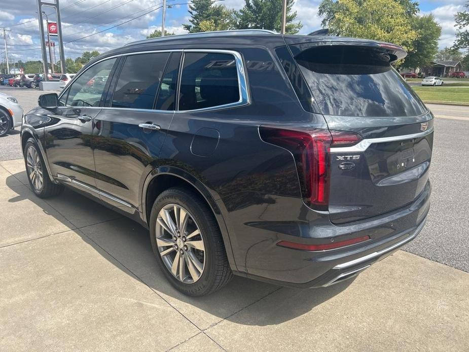 used 2023 Cadillac XT6 car, priced at $33,000