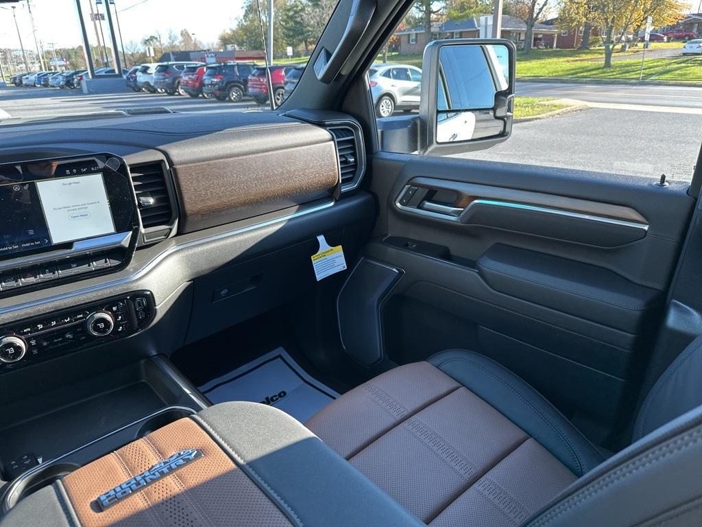 new 2025 Chevrolet Silverado 3500 car, priced at $86,222