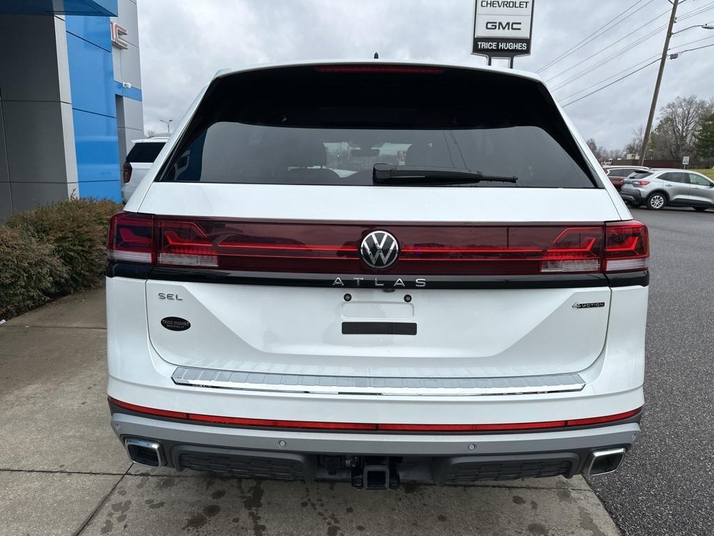 used 2024 Volkswagen Atlas car, priced at $45,000