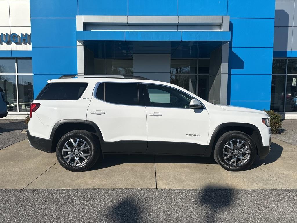 used 2023 GMC Acadia car, priced at $30,000