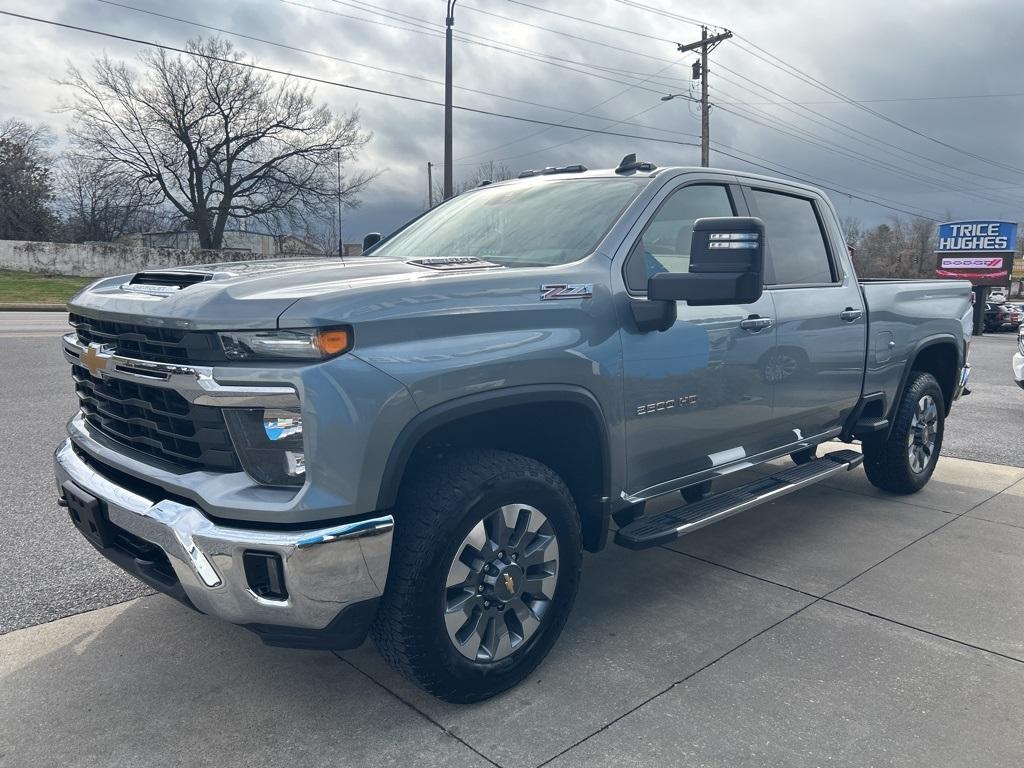 used 2024 Chevrolet Silverado 2500 car, priced at $56,000