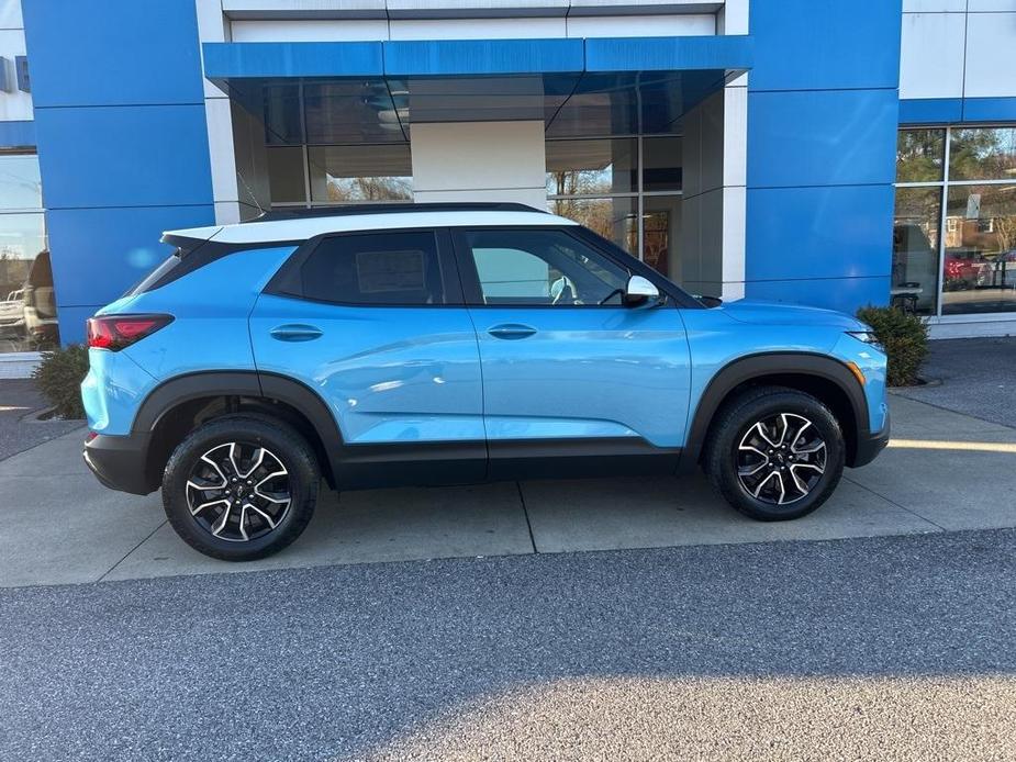 new 2025 Chevrolet TrailBlazer car, priced at $33,575