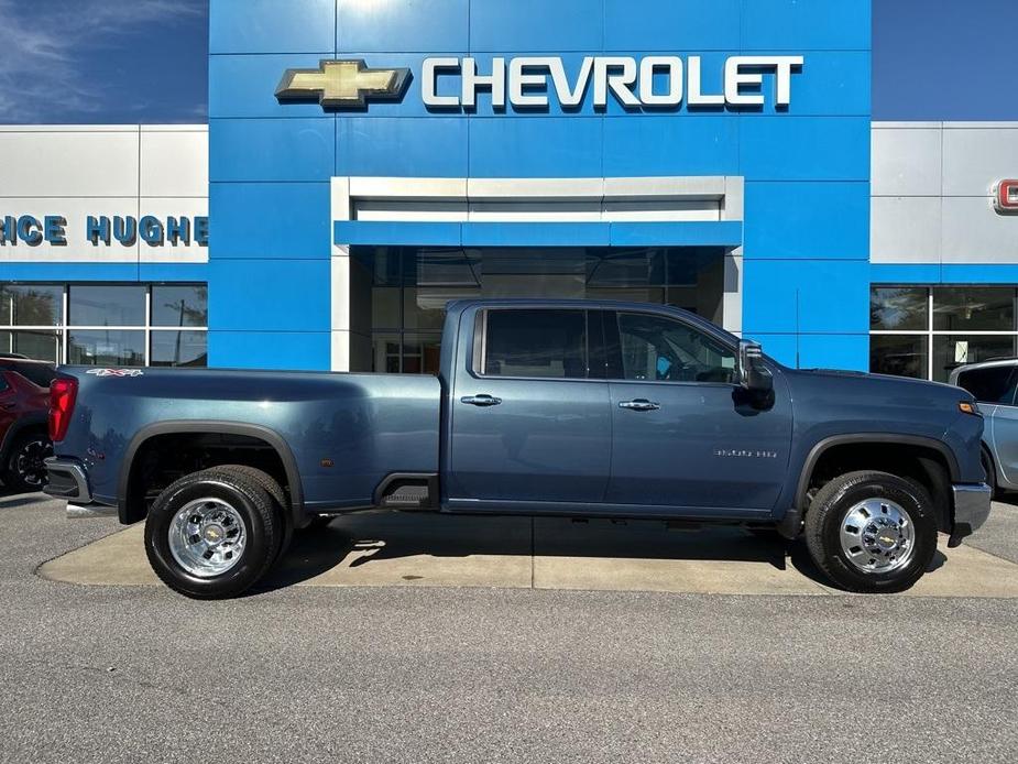 new 2025 Chevrolet Silverado 3500 car, priced at $78,302